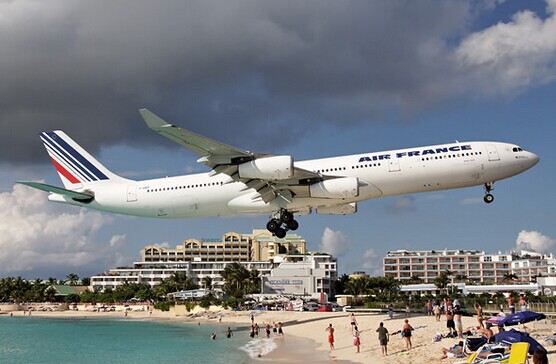 方工葫蘆應(yīng)用之朱莉安娜公主國(guó)際機(jī)場(chǎng) 方工葫蘆應(yīng)用之朱莉安娜公主國(guó)際機(jī)場(chǎng)